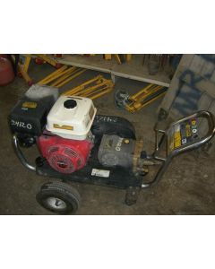 Pressure Washer 2,500 PSI